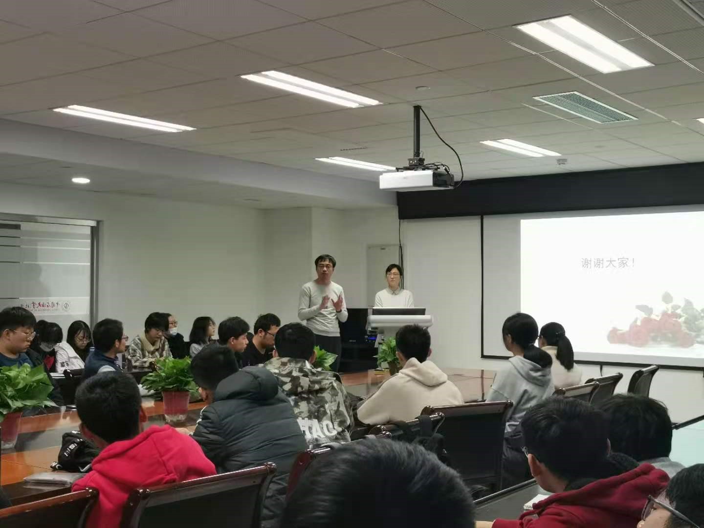 8b5aa060693e4273893c6bab4ff3c270.jpg 8b5aa060693e4273893c6bab4ff3c270.jpg