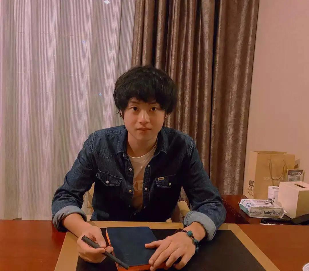 4ac87ed84821497ab00931c0353cc351.jpg 4ac87ed84821497ab00931c0353cc351.jpg