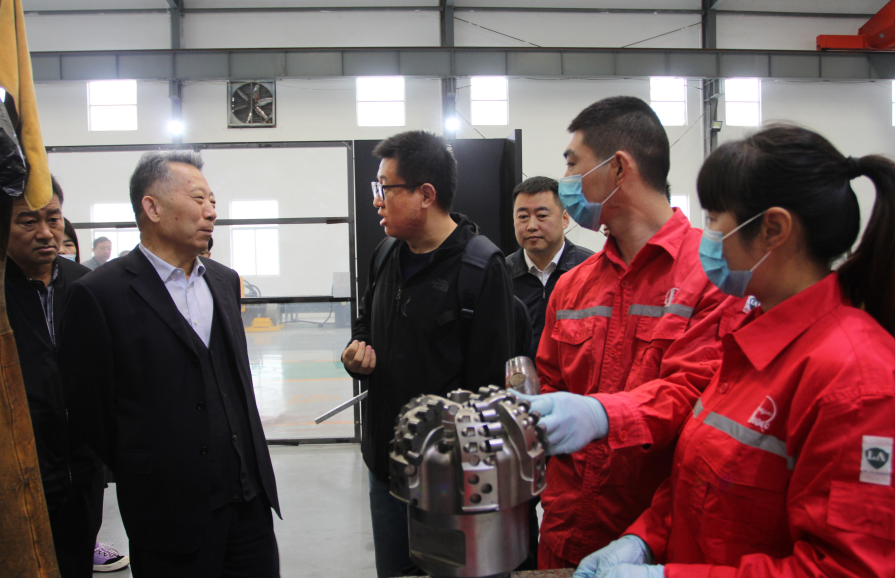 屏幕截图 2023-04-28 090357.png