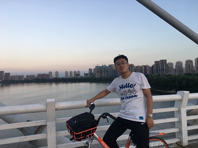 石油工程学院 王利达 生涯照2.JPG